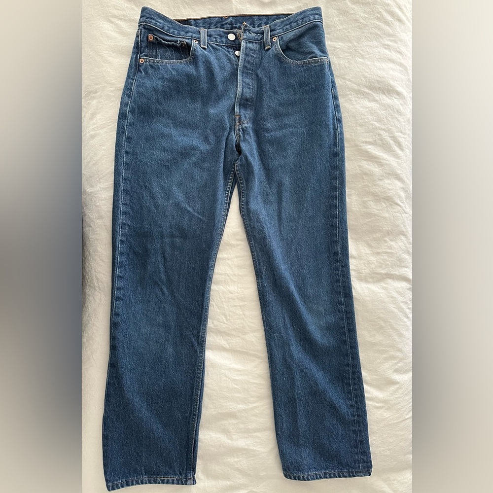 Vintage Levi’s 501 Jeans W33 L33 – Made in USA LA Factory 1998 – Button Fly